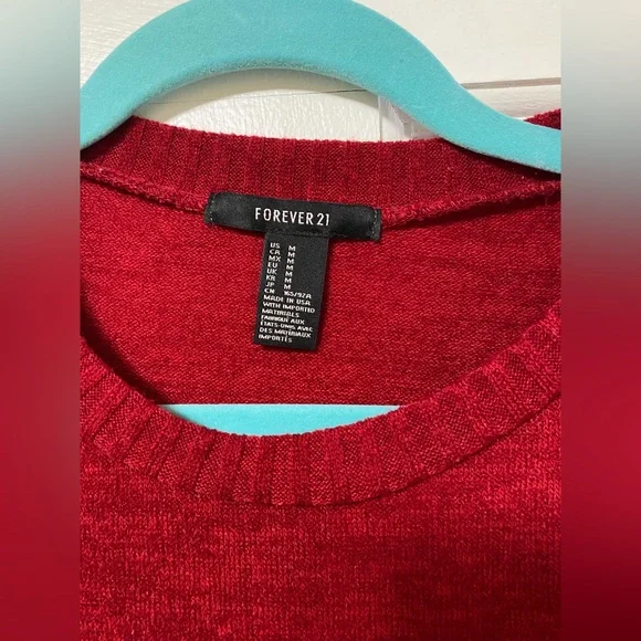 Red sweater crop - Picture 3 of 4